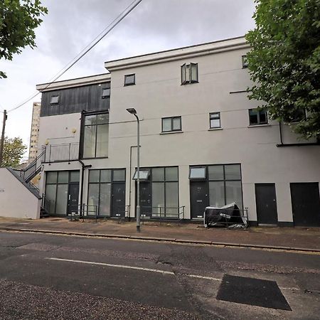 Stylish & Modern Apartment - Southend Stays Εξωτερικό φωτογραφία